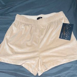 Lounge Shorts Mocha color and size XL